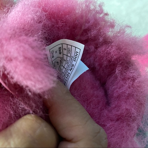 Ugg Pink Bailey Bow Fur Boots - Picture 3 of 9